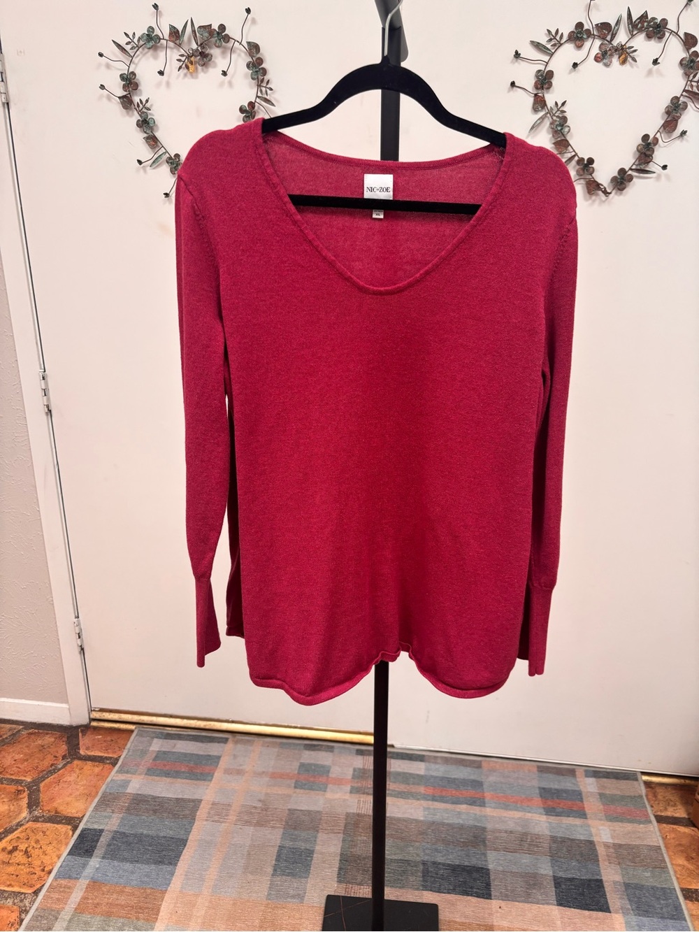 NIC+ZOE Raspberry V-Neck Long Sleeve Light Sweater